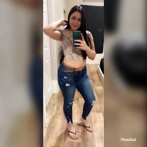 Meet your Posher, Daniela